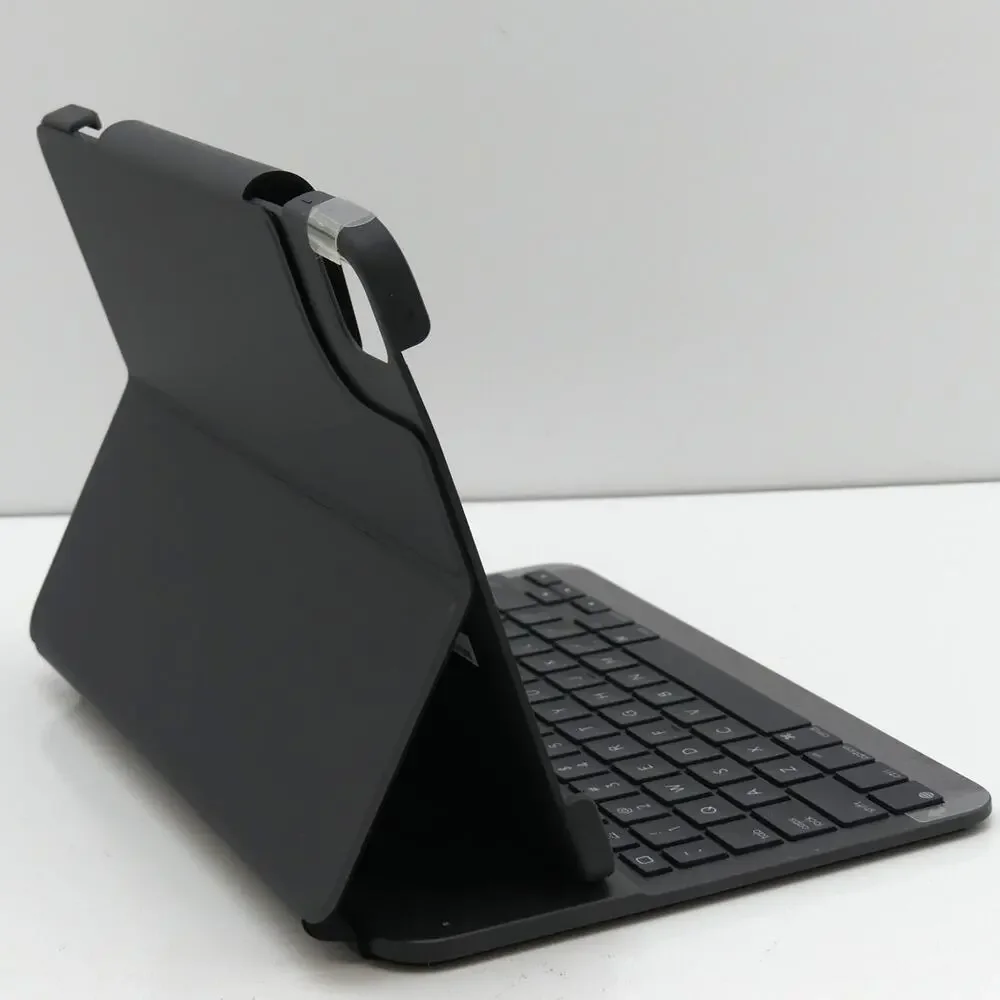 Logitech Slim Folio Pro Keyboard Case for iPad Pro 11